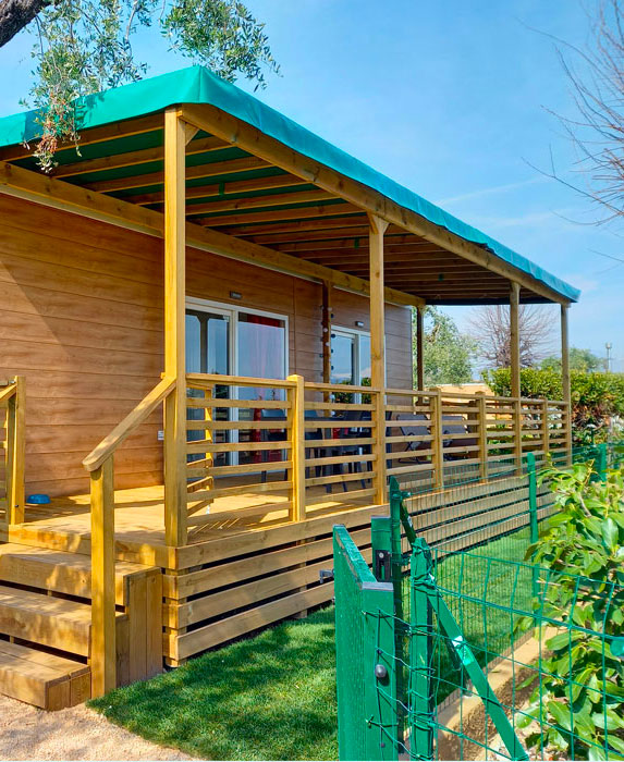 casa mobile con giardino recintato per le vacanze con il cane