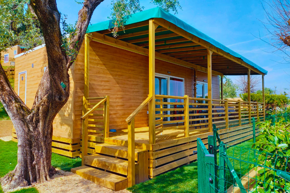 Villa Spa Dog Casa Mobile con vasca idromassaggio