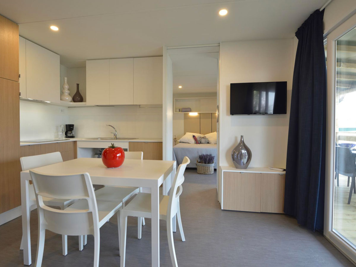 Casa mobile Extra Large Dog ampia casetta lago di Garda, cani ammessi